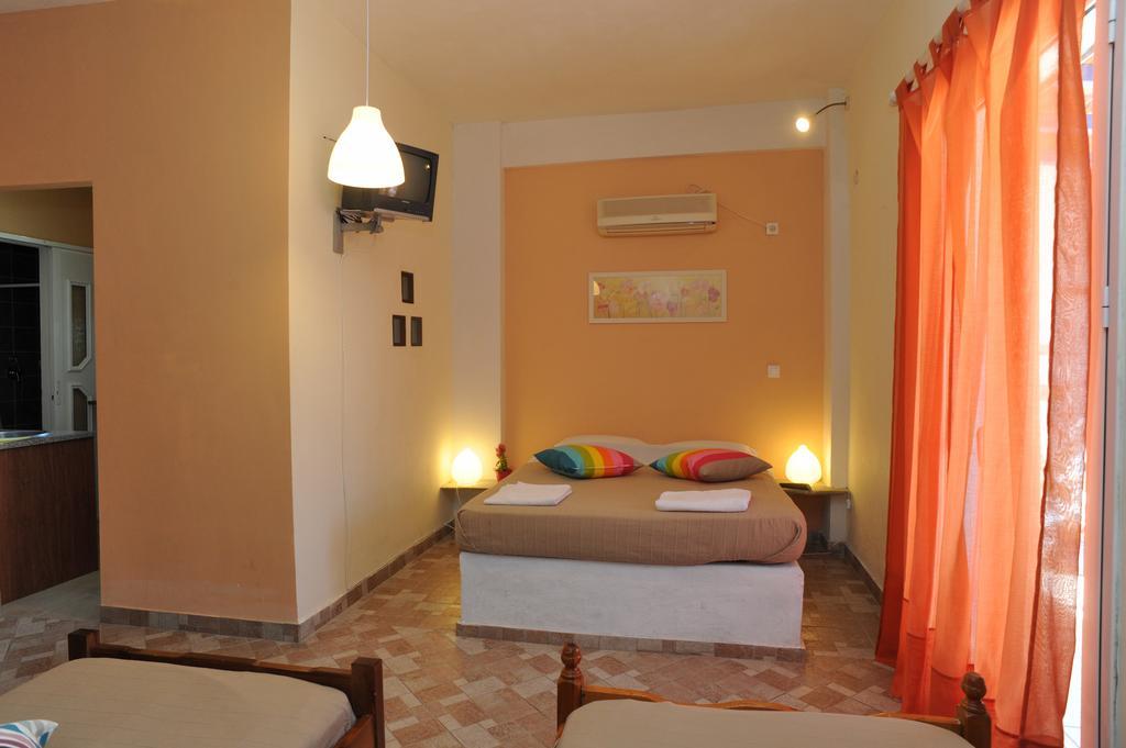 Pansion Andreas Apartment Tínos Cameră foto